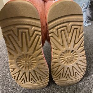 Women Pink Ugg boots